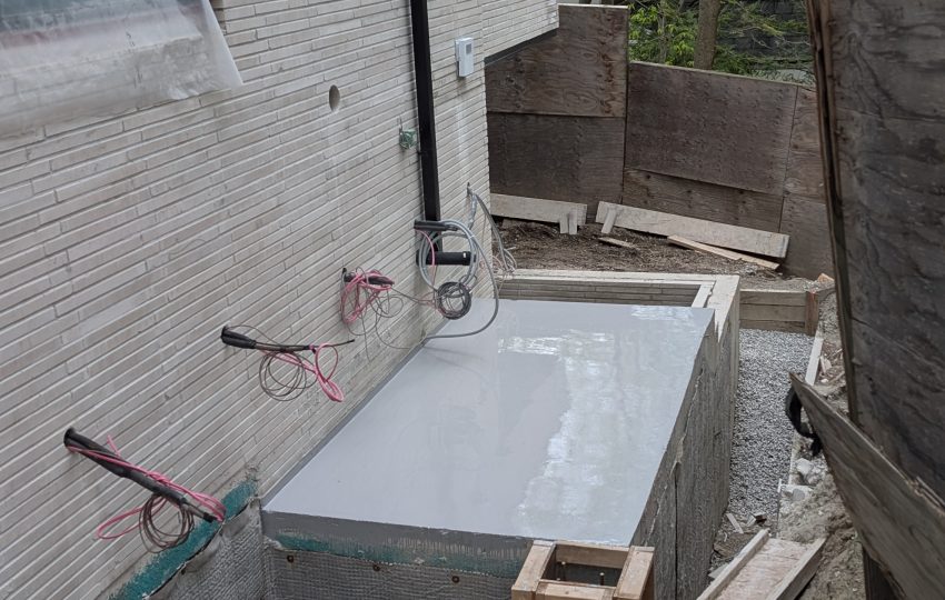 Small Deck Restoration After